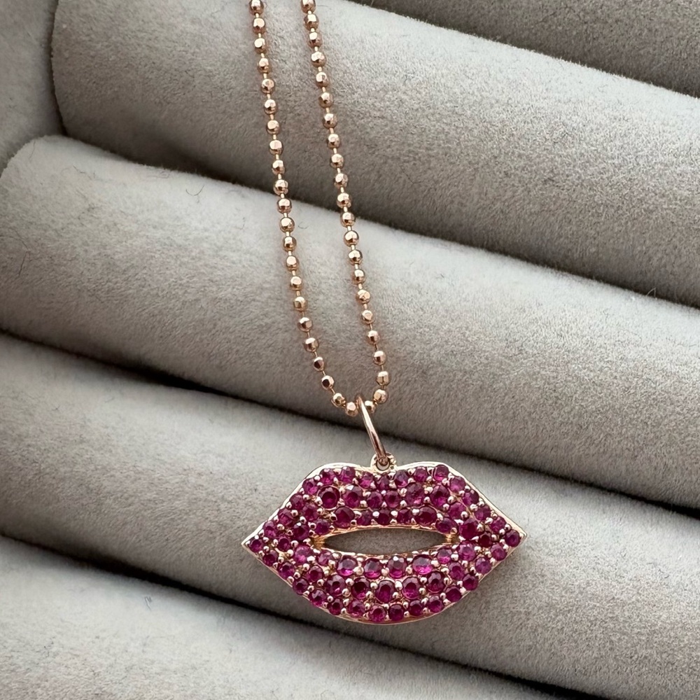 Sydney Evan 14K Rose Gold Ruby Lips Kiss Charm Pendant Necklace $1,760